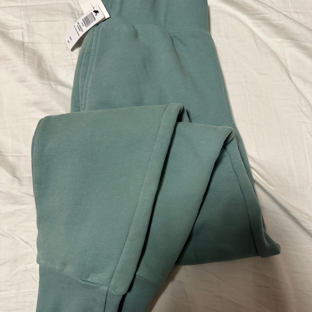TNA cozy fleece sweat pants - Picture 1 of 4